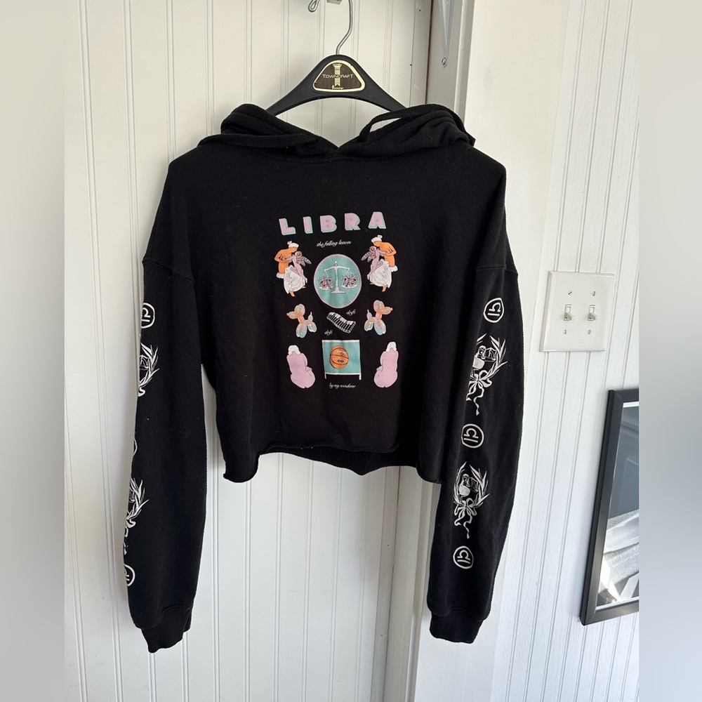 Scott young libra zodiac cropped hoodie
